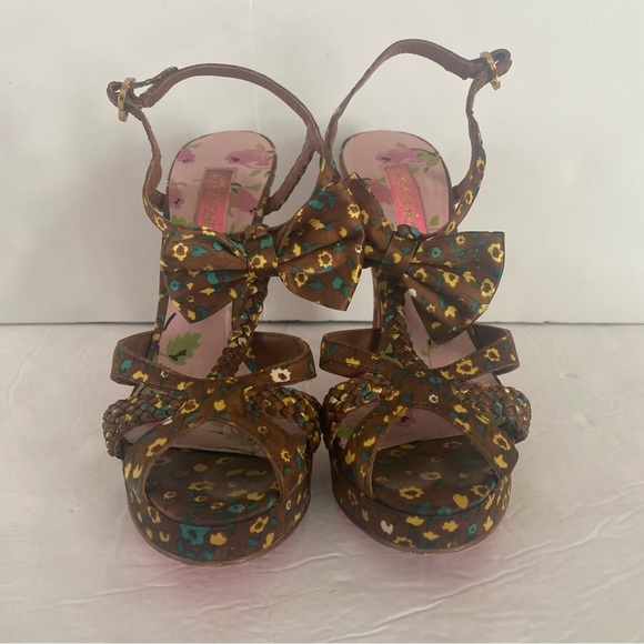 Y2K Betsey Johnson Braided floral t strap heel Size 5 - Picture 2 of 9